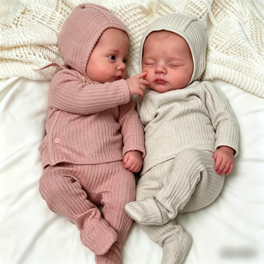 18 in Realistic Baby Dolls Twins with Accessories W569